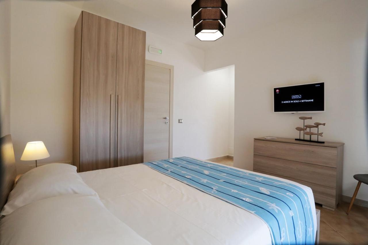 Terramare Punta Braccetto Bed & Breakfast Exterior photo